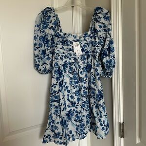 NWT Abercrombie puffed sleeves mini dress